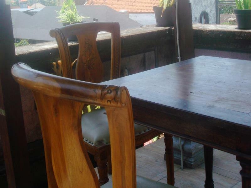 Nuriani Guest House อูบุด ภายนอก รูปภาพ