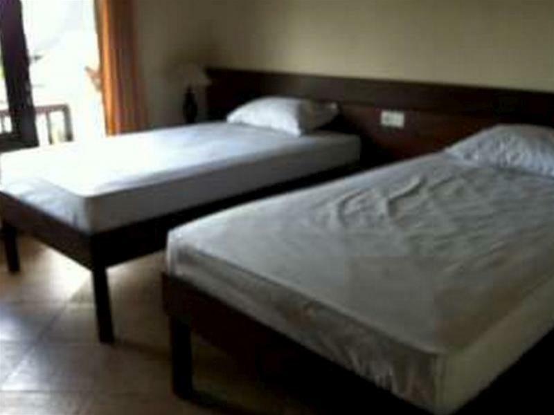 Nuriani Guest House อูบุด ภายนอก รูปภาพ